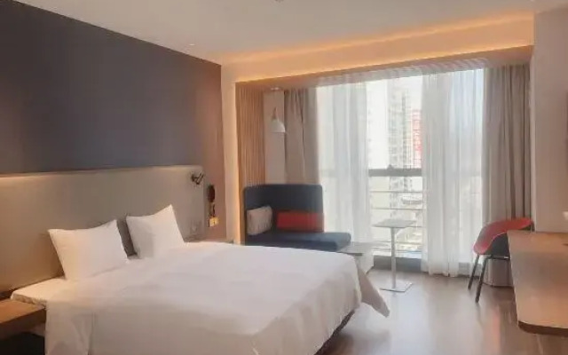 Chuanyuan Ronghui Hotel