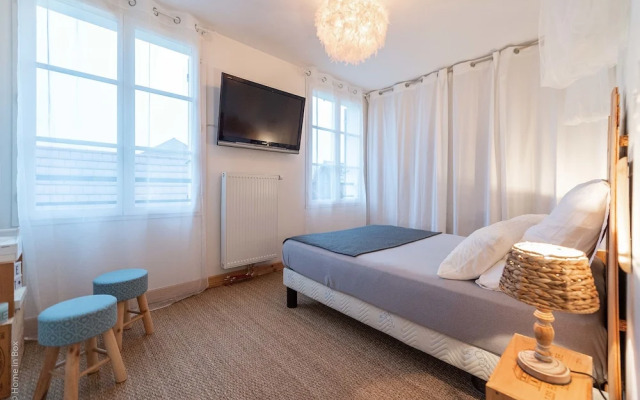 Meliassa 3 bedrooms house with a garden