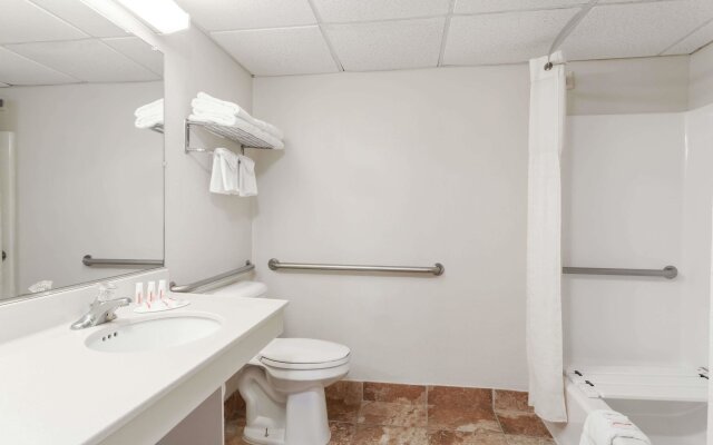 Days Inn Suites Wildwood