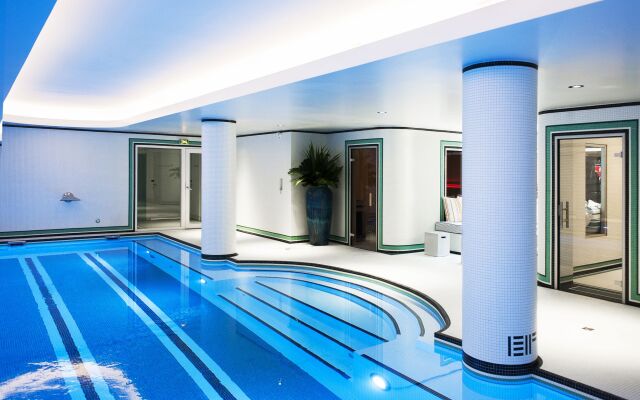 Hôtel Eiffel Blomet