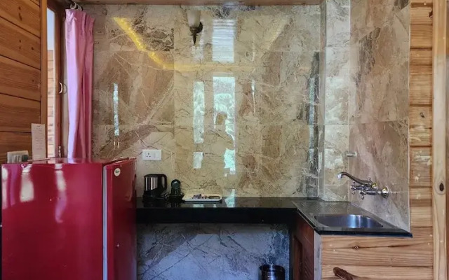 The Chalets Naldehra