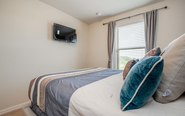 4611 Terrasonesta Drive