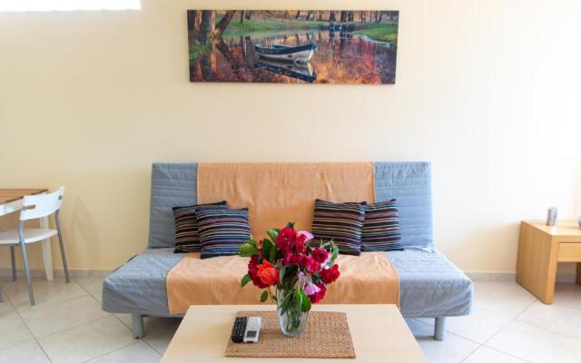 Efi Apartments