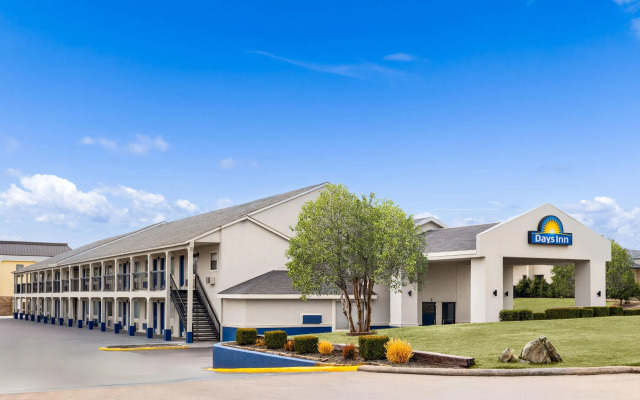 Days Inn by Wyndham Ardmore