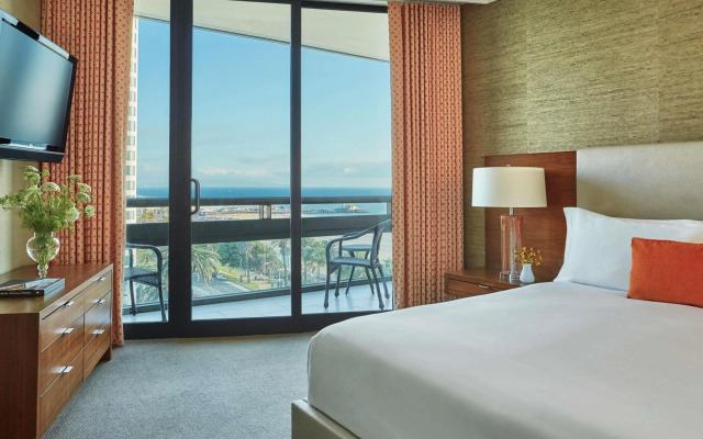 Fairmont Miramar Hotel