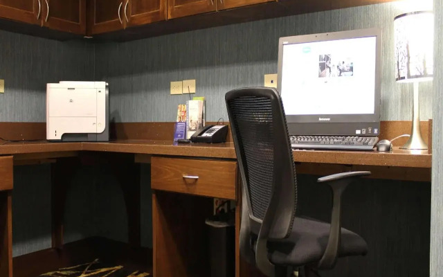 Hampton Inn & Suites Stroudsburg Pocono Mountains