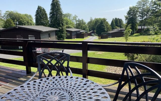 Birch Lodge 21 With Hot Tub, Newton Stewart