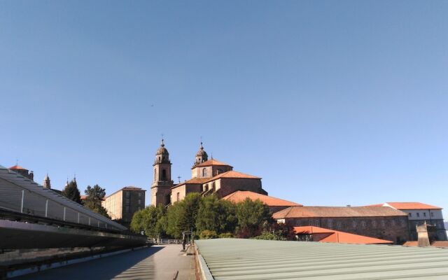 Hostal Pico Sacro I
