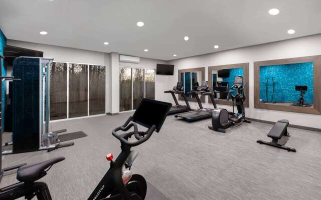 La Quinta Inn & Suites by Wyndham Houma