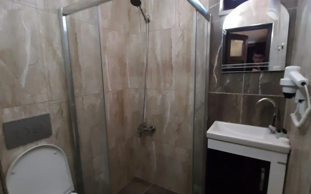 Alya Suite Residence