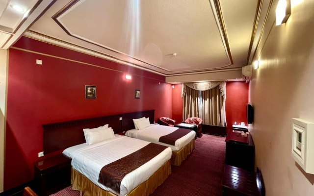 Al Mansour Grand Hotel فندق المنصور جراند