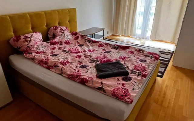 Apartment Hurka - 15 min do centra, garaz