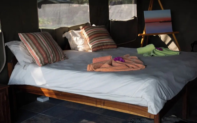 Kayova River Lodge