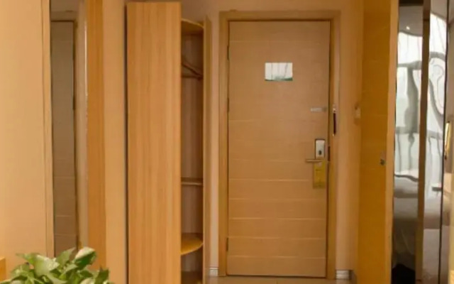 City Convenient Hotel