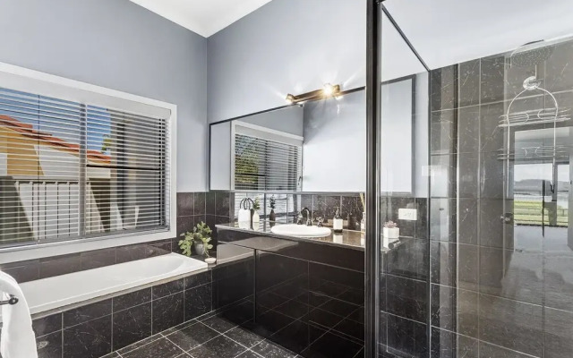Above and Beyond - Beautiful Home with Pool