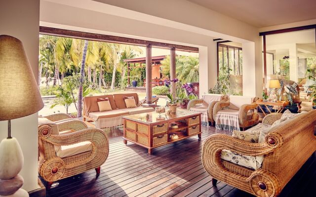 MAISON MUCUNA, pieds dans l'eau - Adults only