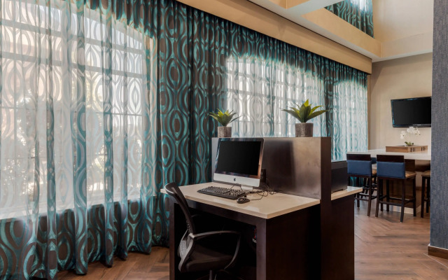 Comfort Suites Waco North - Near University Area