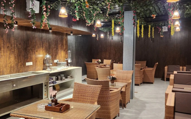 Hotel Shanti Plaza