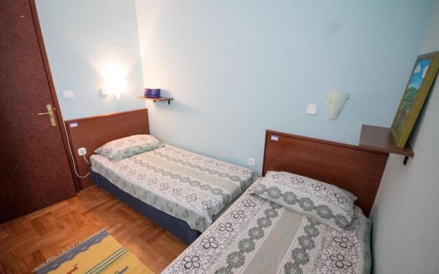 Apartments Valdepian