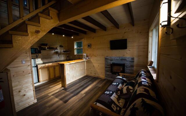 Hidden Acres Farm & Treehouse Resort