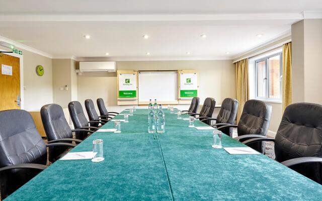 Holiday Inn Cardiff - North M4