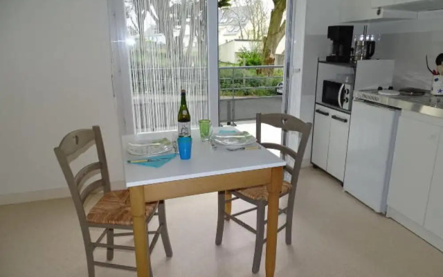 Apartment Stay Near Beach