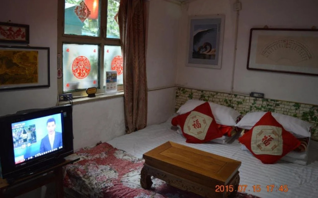 Jishixiang Youth Hostel