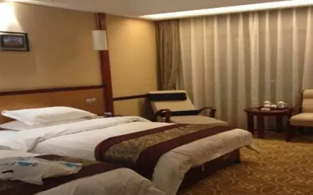Shiping Tianyi Hotel