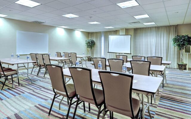 Fairfield Inn & Suites Edison-South Plainfield