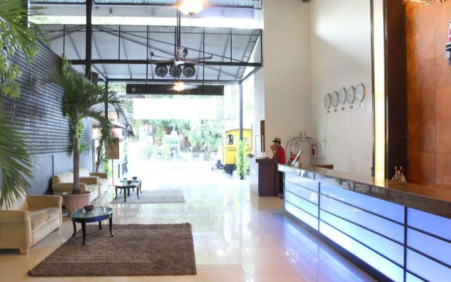 Airy Kartika Plaza Kuta Centre 8X Bali