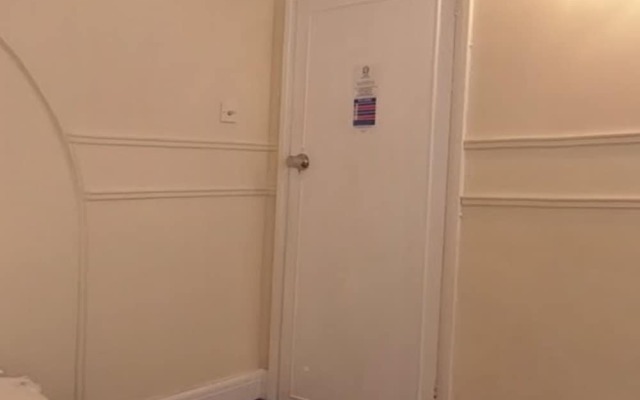 Jaylets Budget Leicester