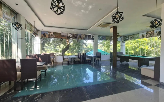 Srina Vilas, Corbett