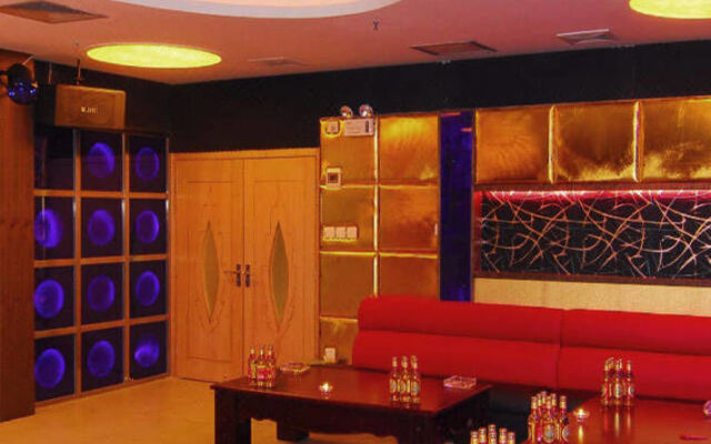 Adange Hotel