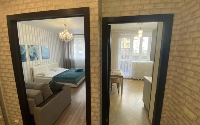 Баринн на улице Гайдара