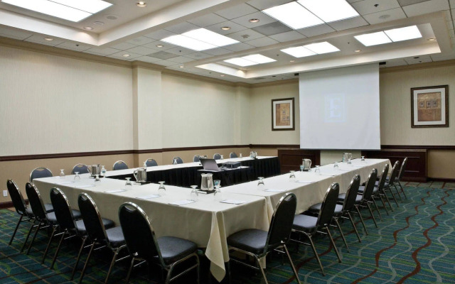 Embassy Suites by Hilton San Diego La Jolla