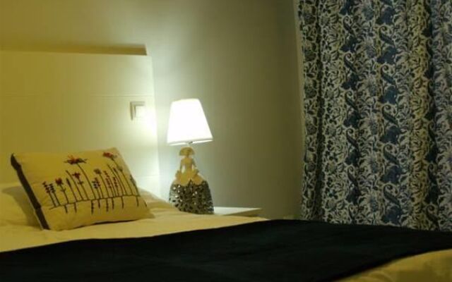 8 Rooms Madrid