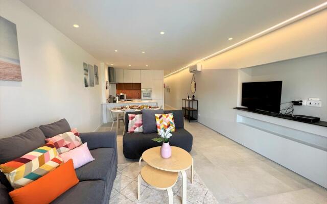 Albufeira Twins 1 With Pool by Homing