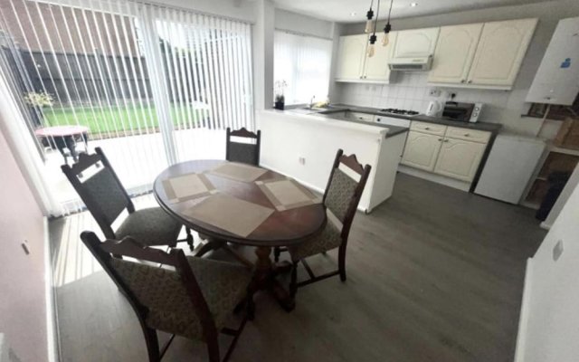 Beautiful 3-bed House in Birmingham City Center