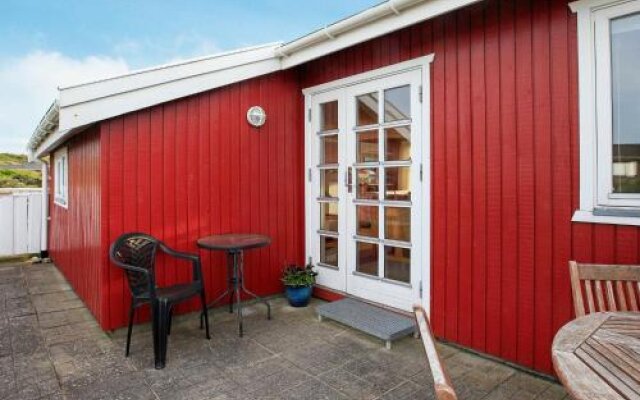 Three-Bedroom Holiday Home In Albæk 21