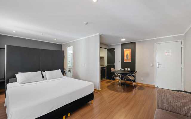 SLAVIERO São Paulo Ibirapuera