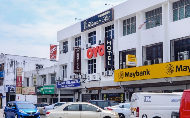 Melawati Ria Hotel & Restaurant