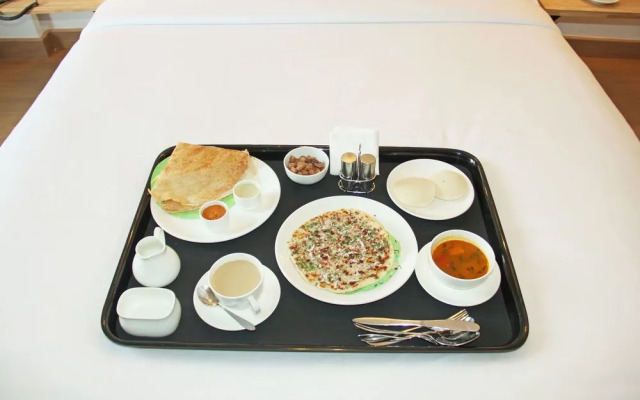 OYO 9988 Hennur Road