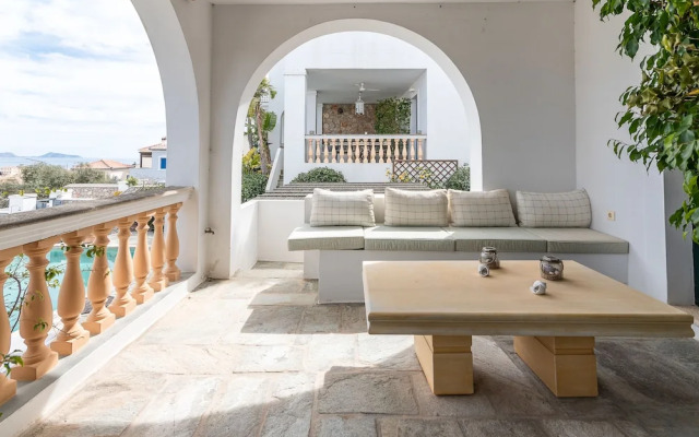 Villa Heliana Enchanting Seaviews