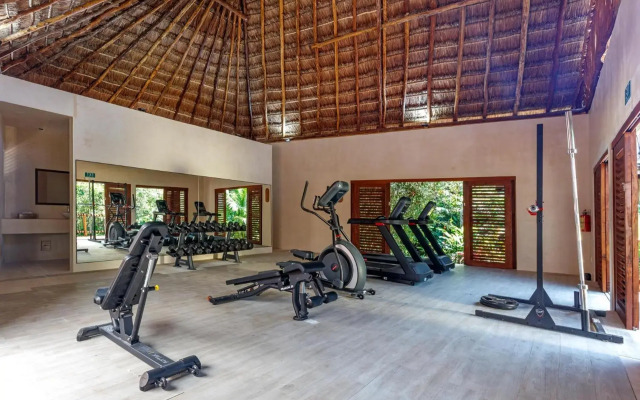 Hotel Shibari Tulum - Restaurant & Cenote Club