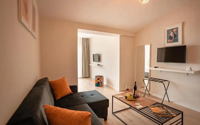Echinus Lara Hotel