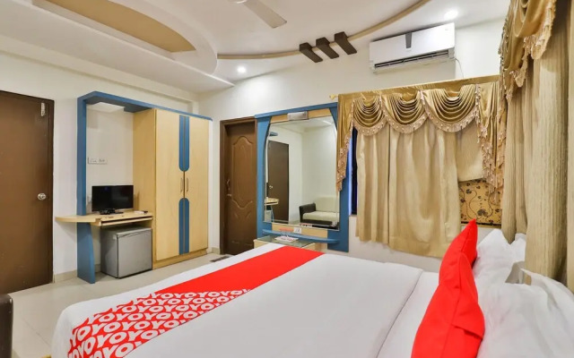 OYO 6139 Hotel Dwarka Residency