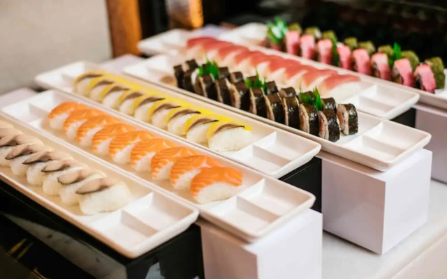 Holiday Inn Chongqing University Town