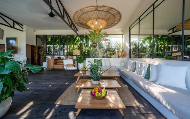 Fantastic Villa, 4br, Umalas