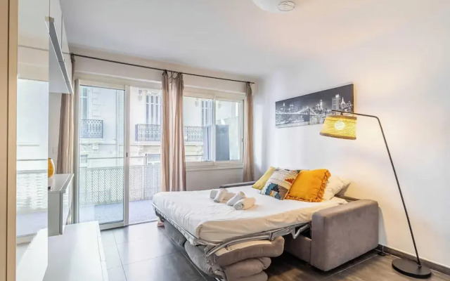 Nice Apartment With Balcony - Center Cannes 1br/4p