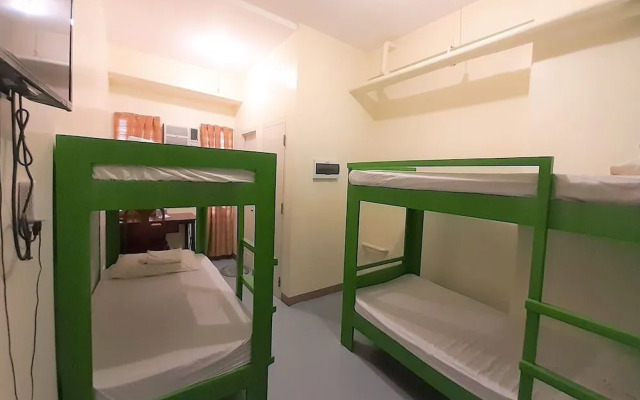 OYO 442 ipark Hotel